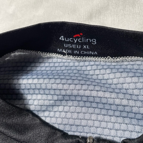 4UClycling Skull Bicycle Full zip Jersey Top Men’s size XL - Picture 5 of 5